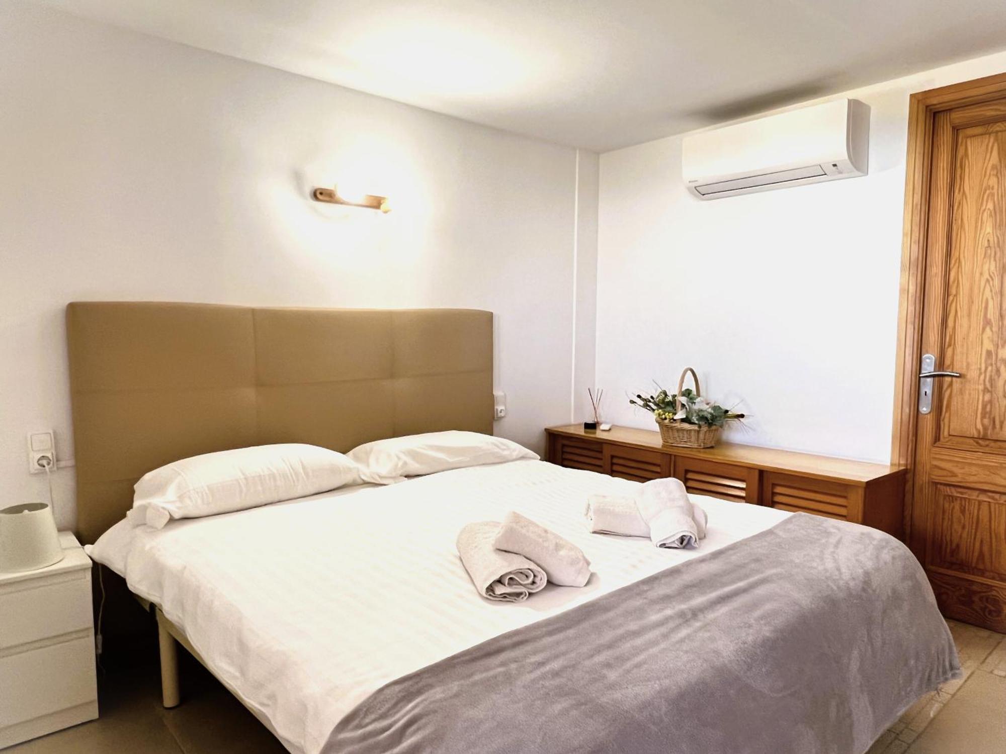 אלקודיה Apartamento Playa De Los Pinos מראה חיצוני תמונה